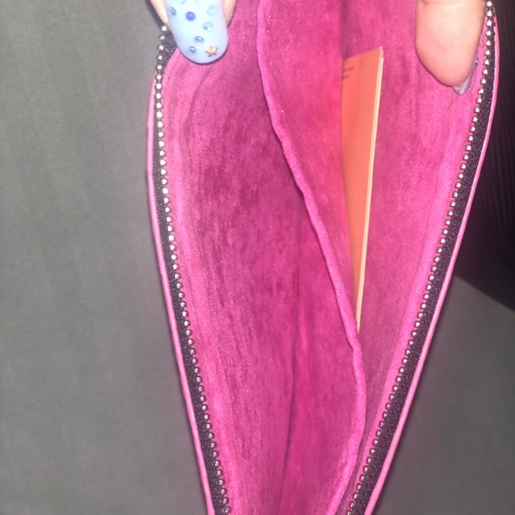 Epi Louis Vuitton - Picture 4 of 8